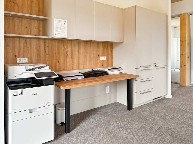 Regus - Friedrich-Henning-Straße 17 image 10