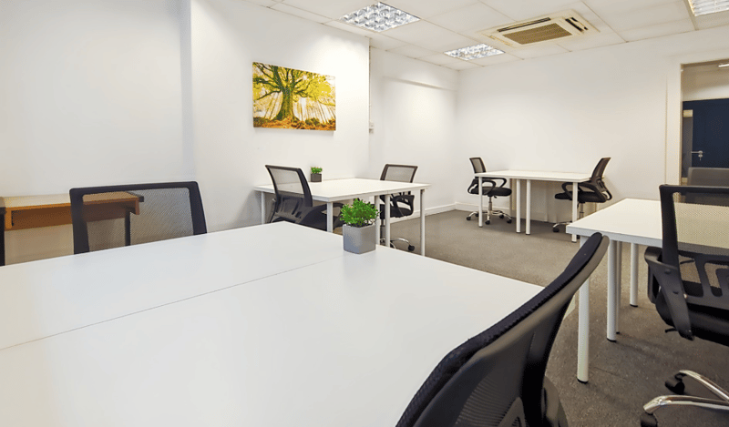 IWG (HQ) - Huddersfield HQ -  2 St Peter's St, HD1 - Huddersfield image 2