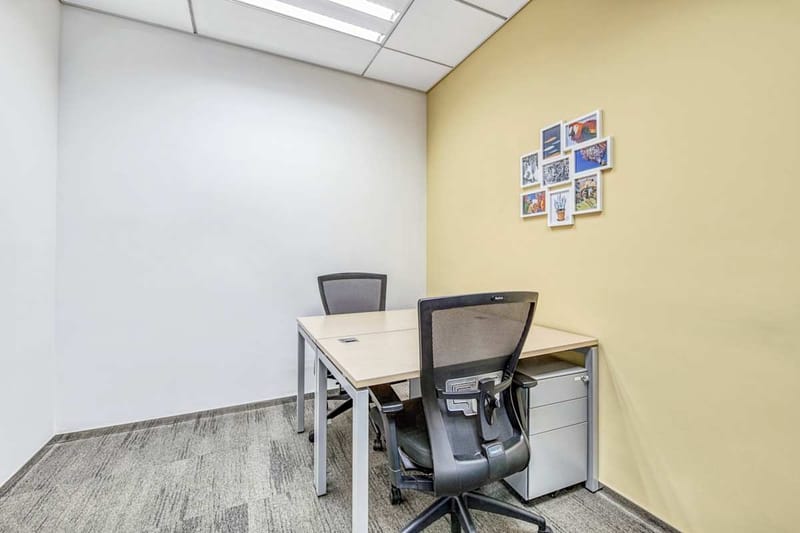 Regus - 17/F, Tower D1, DRC Diplomatic Office Building,No. 19 Dongfangdong Road,Chaoyang District image 8