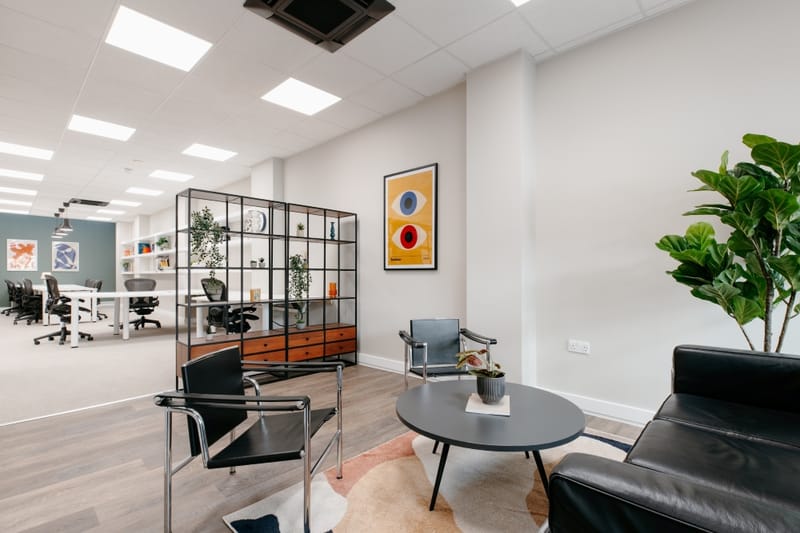Future Spaces (Managed 1,507 sqft) - 1 Clerkenwell Green, EC1R - Clerkenwell image 4