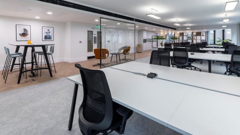 iNgleby Trice (Managed 1,910 - 4,694 sqft) - Aldermary House - 10-15 Queen Street, EC4N 1TY - Bank image 4