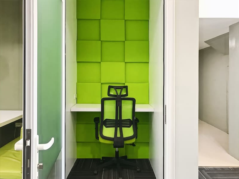Regus - South Supermarket, Ayala Highway image 7