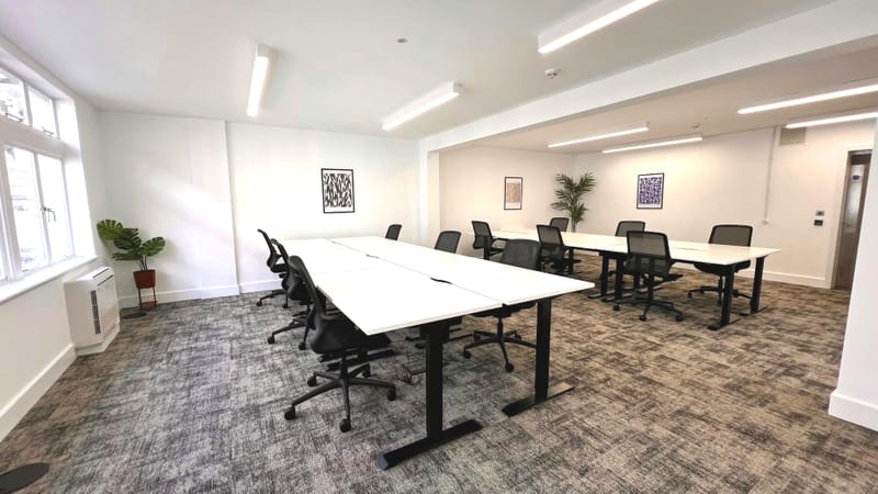 Workplace Plus (Managed 1,303 sqft) - 60 Cheapside, EC2V 6AX - Bank image 3