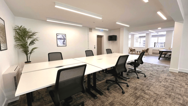 Workplace Plus (Managed 1,303 sqft) - 60 Cheapside, EC2V 6AX - Bank image 4
