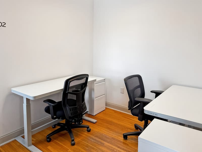 Hq - 66 E Main St,2nd & 3rd Floor image 11