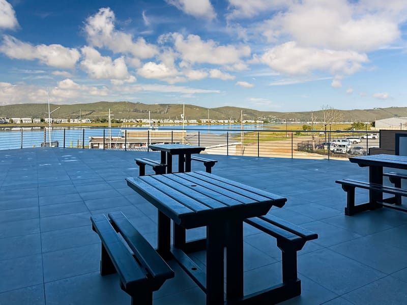 Regus - First Floor, Waterside Shopping Centre,Erf 21439 image 14
