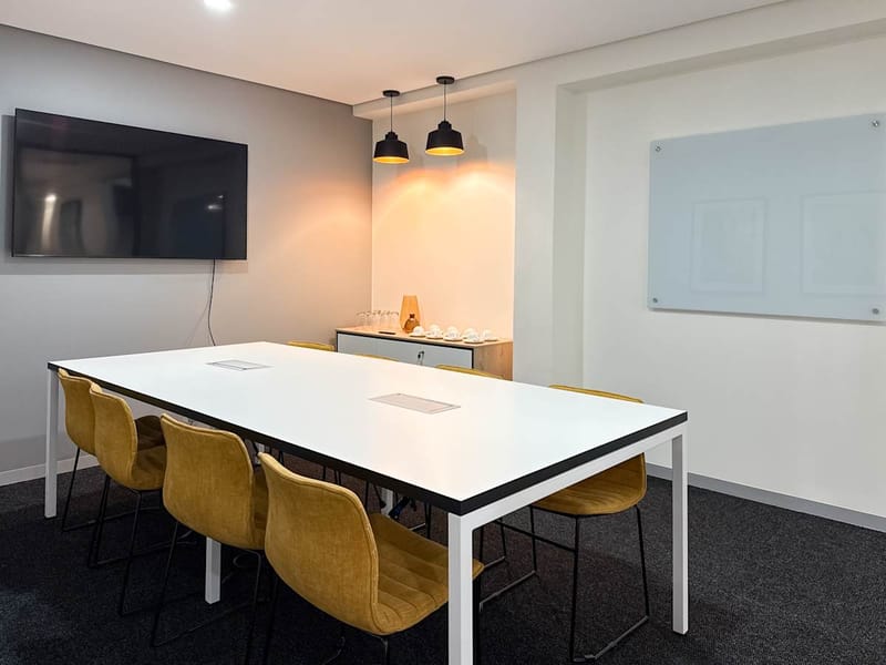 Regus - First Floor, Waterside Shopping Centre,Erf 21439 image 3