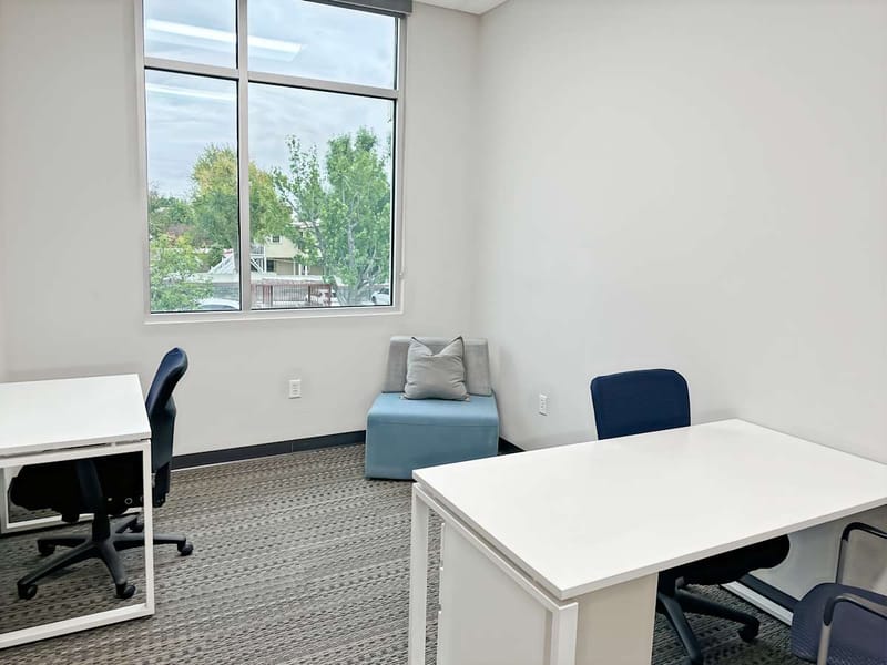 Regus - 980 W. 6th Street,1st & 2nd Floor image 4