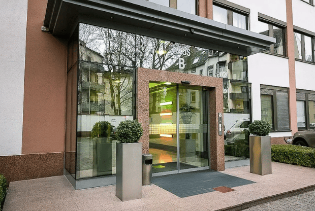 Rivvers - Westside - Eschborner Landstraße 42-50, 60489 - Frankfurt am Main image 3