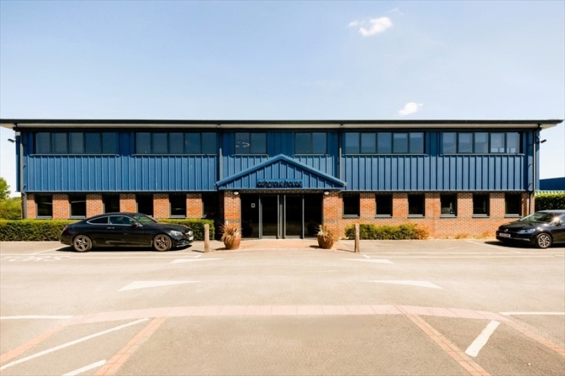 Podium Space Limited (Managed 6,221 sqft)  - Ashgrove House - Monument Business Park, OX44 7RW - Oxford image 3