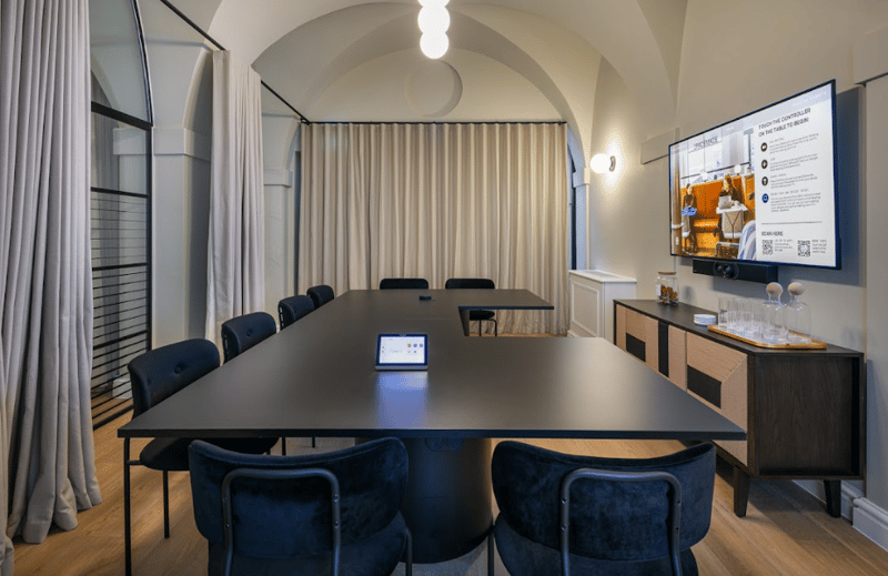 Spacemade - Elmtree - 19 Portland Place, W1B - Marylebone image 6