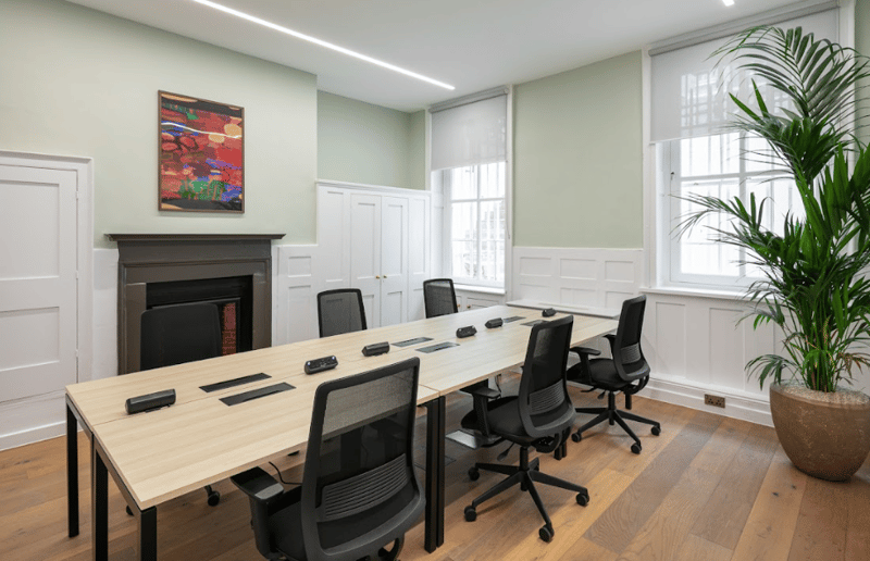 Spacemade - Hale House - 42 Portland Place, W1B - Marylebone image 2