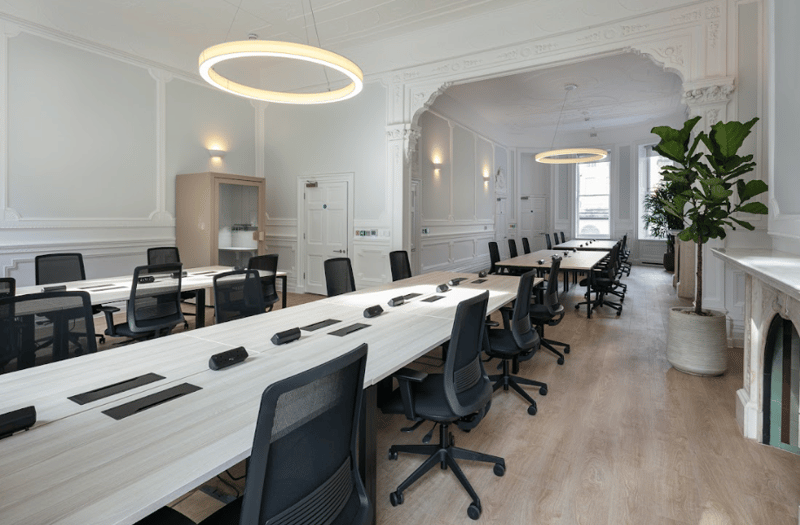 Spacemade - Hale House - 42 Portland Place, W1B - Marylebone image 7