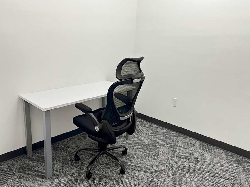 Regus - 800 Kinderkamack Road      ,Suite 100S image 7
