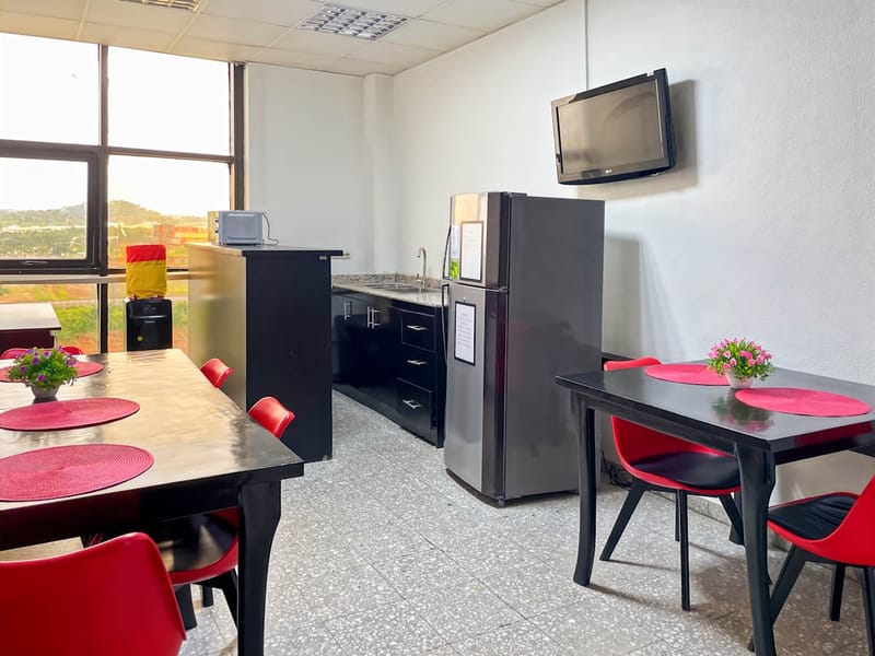 Regus - Plot 83 Ralph Shodeinde Street, Central Business District,4th Floor, Building II, Rivers House image 6