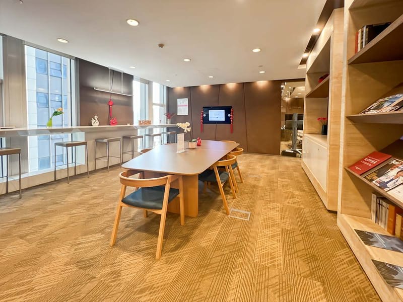 Regus - No.1 Binjiang Ave.,11F, Block 1, Golden Valley Centre,Heping District image 21
