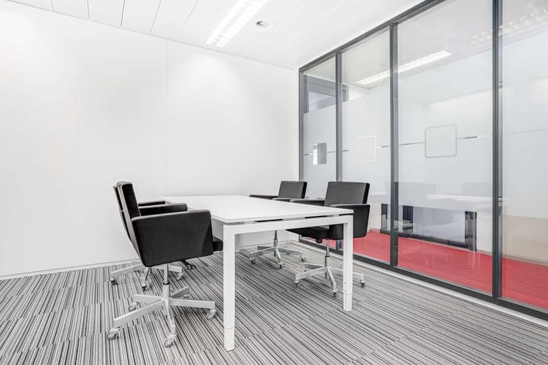 The Office Operators - Schiphol Boulevard 127 image 2