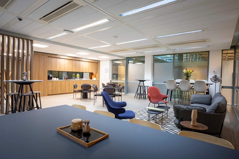 The Office Operators - Schiphol Boulevard 127 image 5