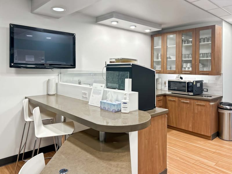 Regus - 159 Crocker Park Boulevard,Crocker Park, 4th Floor image 6