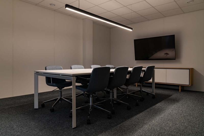 Regus - 4 rue Eric de Cromières image 2