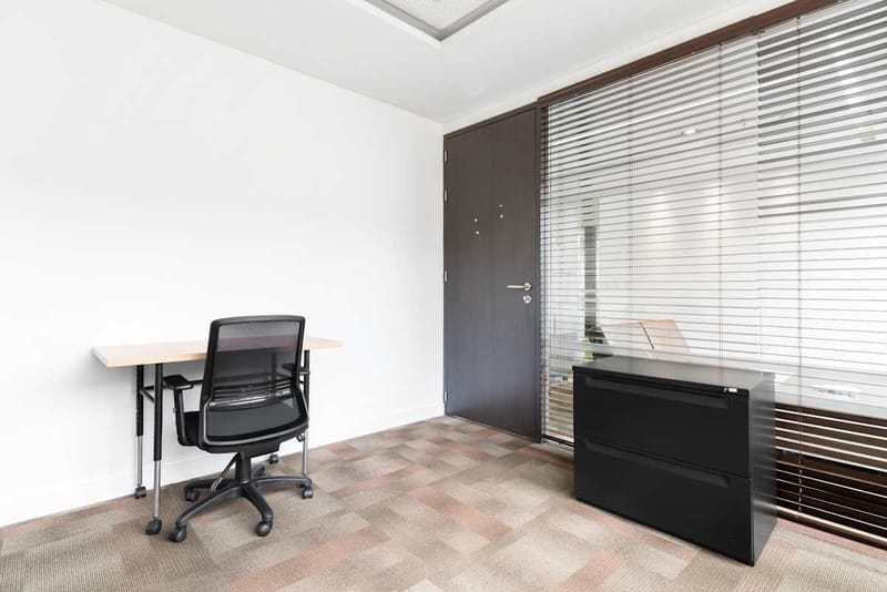 Regus - 90 Street No. 11- 13,Floors 4 and 5, Urban Plaza Building,Urban Plaza Complex image 2