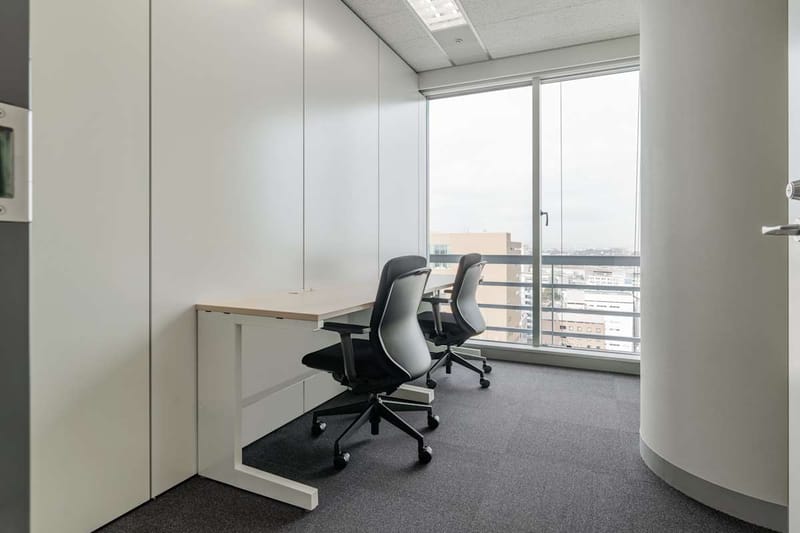 Regus - 2-3-12 Shin Yokohama,14F Shin Yokohama Square,Kohoku-ku image 8