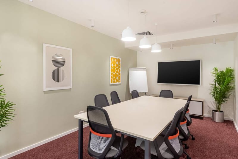 Regus - Diplomatic Quarter,Northern Gate,Circle 10 image 8
