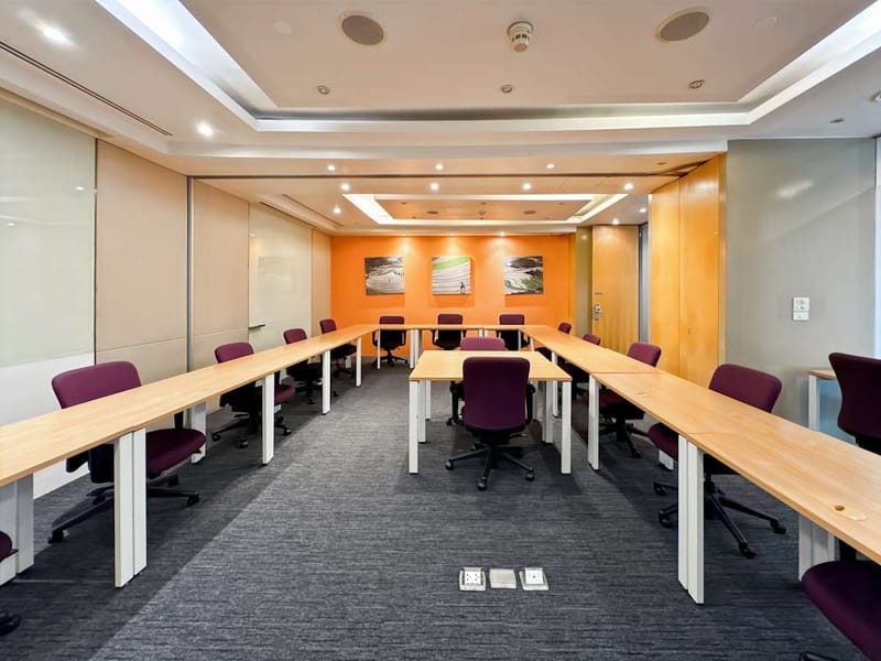 Regus - 36/F CRC Tower,All Seasons Place,87/2 Wireless Road, Phatumwan image 9