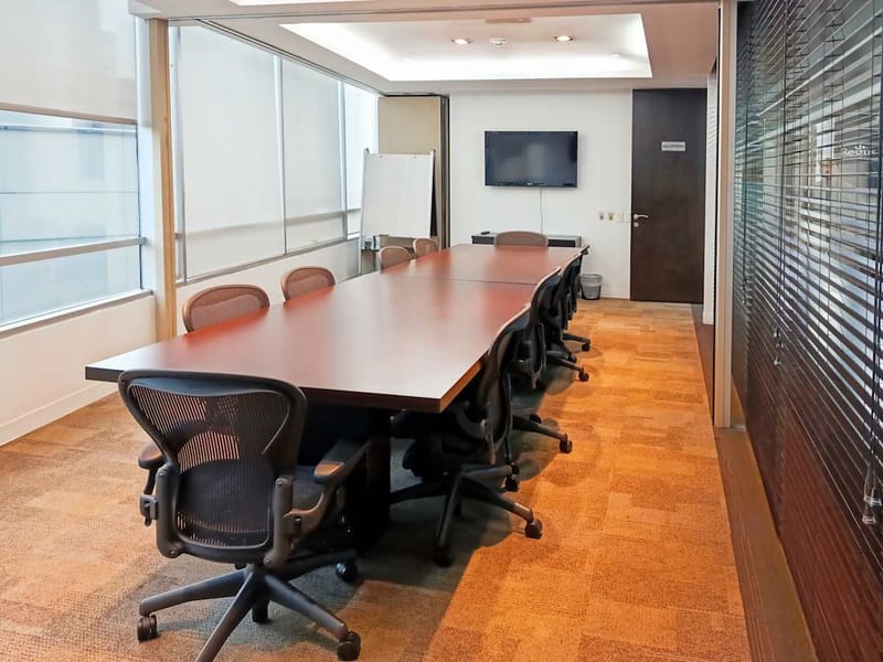 Regus - Torre Proteccion, Cra 43 a #1-50,Torre 1, 06th Floor, oficina 652 image 3