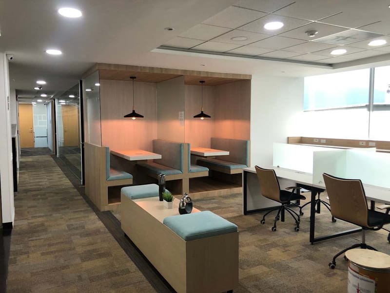 Regus - Torre Proteccion, Cra 43 a #1-50,Torre 1, 06th Floor, oficina 652 image 5