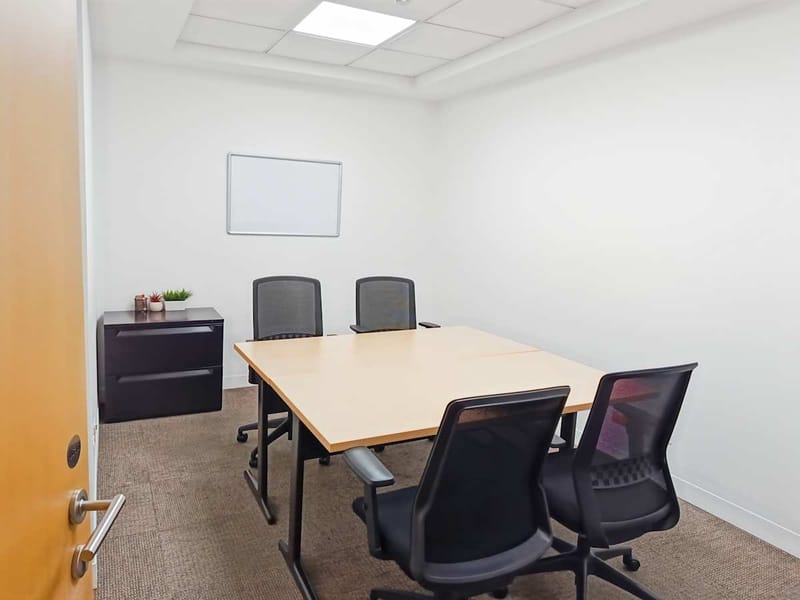 Regus - Torre Proteccion, Cra 43 a #1-50,Torre 1, 06th Floor, oficina 652 image 8