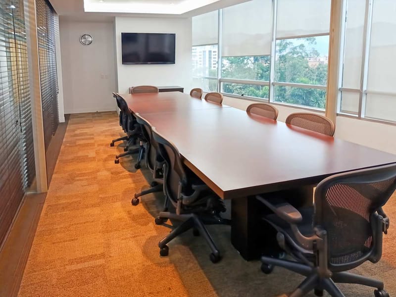 Regus - Torre Proteccion, Cra 43 a #1-50,Torre 1, 06th Floor, oficina 652 image 9