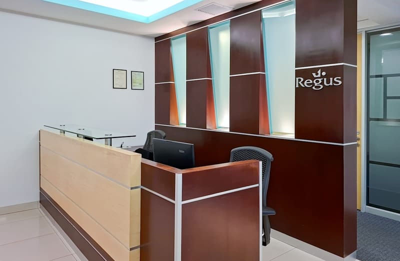 Regus - Calle Dean Valdivia 148,Edif. Platinum Plaza I,piso 11 San Isidro image 10