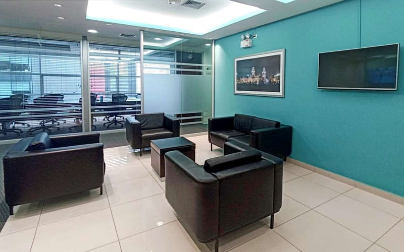 Regus - Calle Dean Valdivia 148,Edif. Platinum Plaza I,piso 11 San Isidro image 6