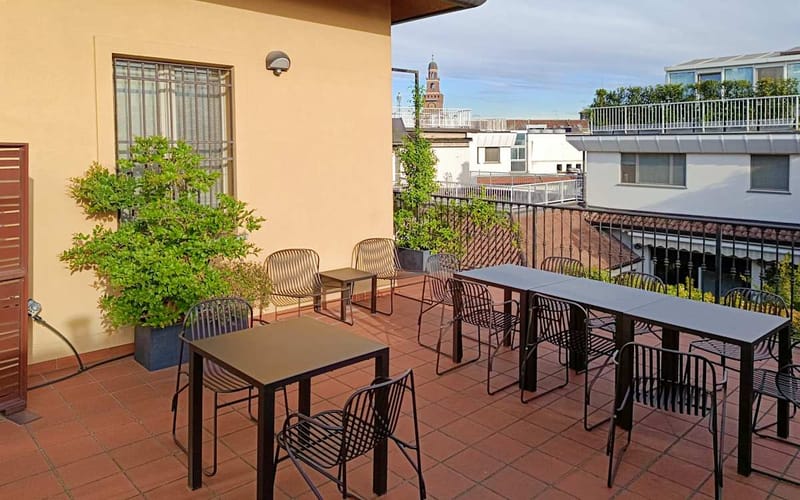 Regus - Via Dante 16,Quartiere Castello image 11
