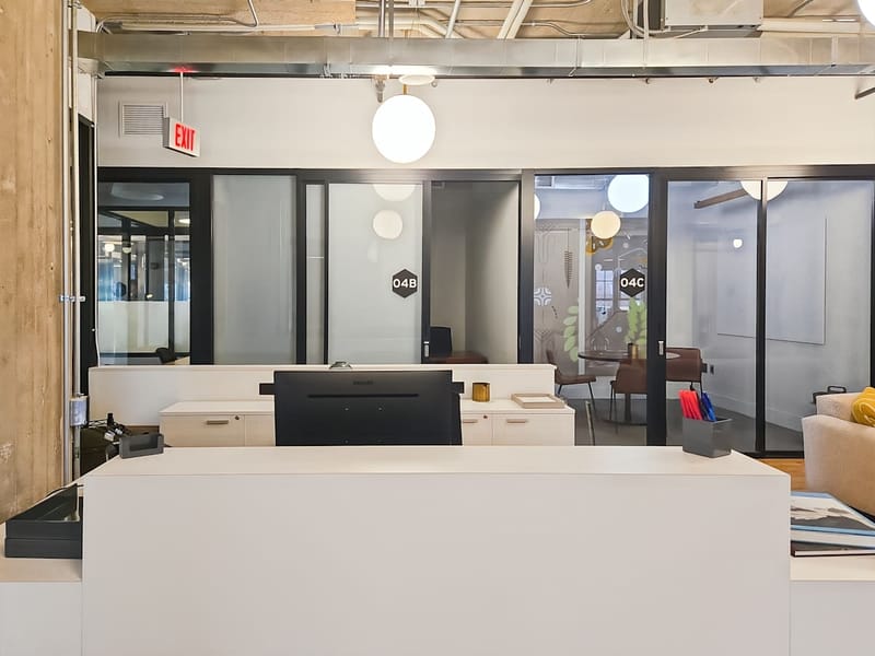 Spaces - 1828 Walnut Street,4th & 5th Floor image 2