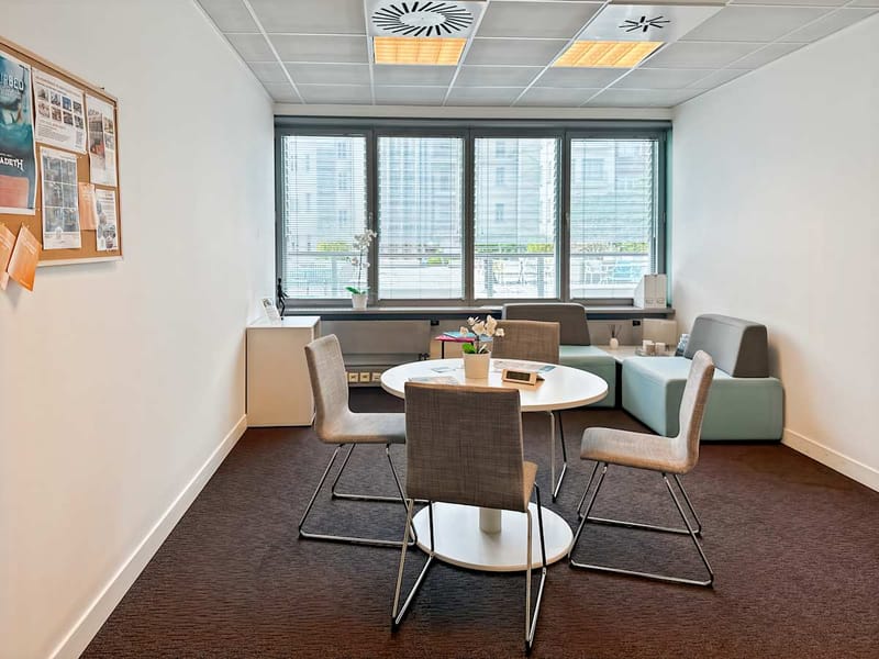 Regus - Nádražní 344/23,Praha 5 - Anděl image 9