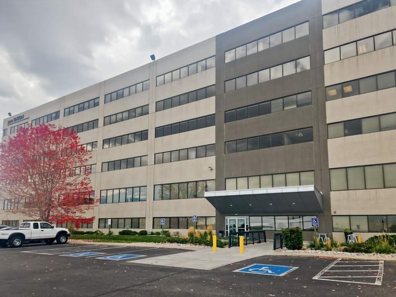 Regus - 200 Union Boulevard,Suite 200 image 11
