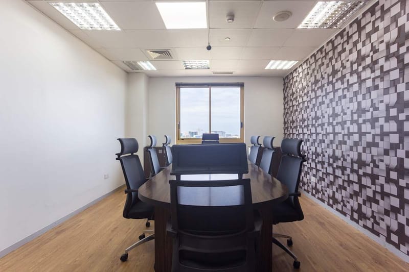 Regus - Independence Avenue, Ridge,Mövenpick Ambassador Hotel Accra, Presidential Floor image 3