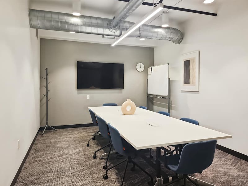 Regus - 200 N. Laura Street,8th and 9th floor image 3