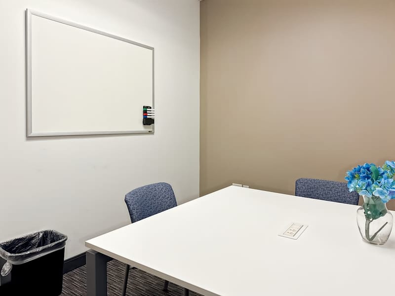 Regus - 10200 Forest Green Boulevard,Lyndon, Suite 112 image 7
