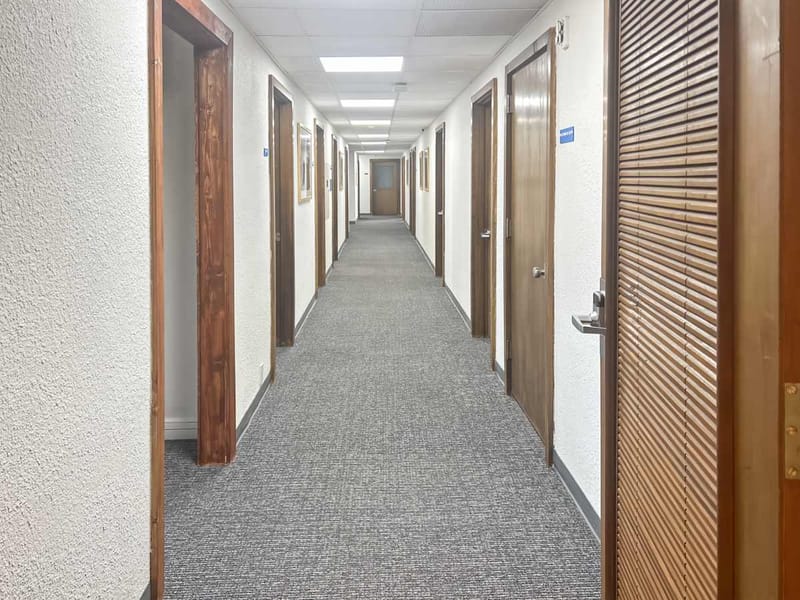Hq - 719 Scott Ave,12th floor image 4