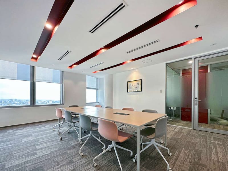 Regus - 6813 Ayala Avenue / HV Dela Costa Street,41st Floor, GT Tower image 10