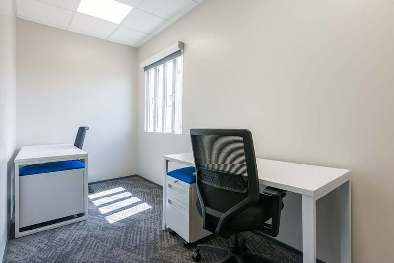 Regus - 165 Waterloo Street North,New Trafalgar Building, Grd & 1st Floor, Cummingsburg image 4