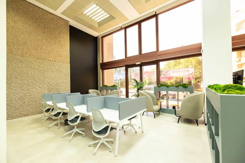 Regus - C. de Juan Ignacio Luca de Tena, 1,San Blas-Canillejas image 8