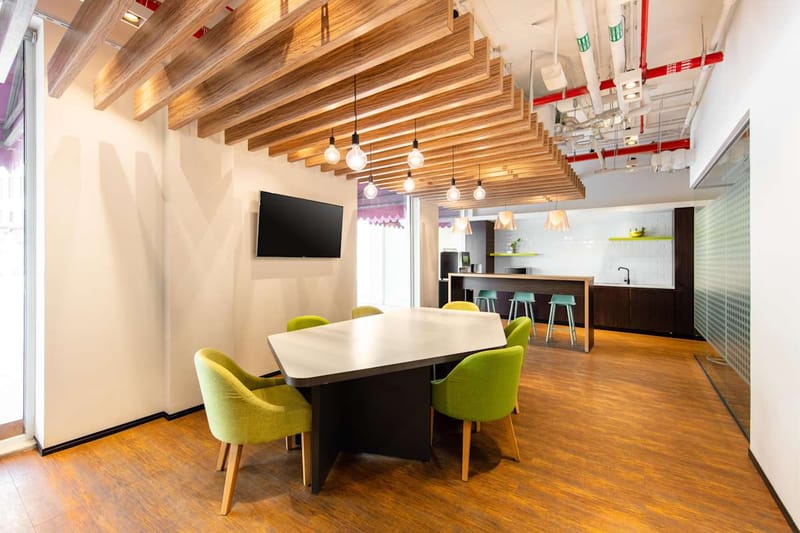 Regus - Units 96-102 Piazza Level,QQ05A, Qanat Quartier, The Pearl,301588 image 5