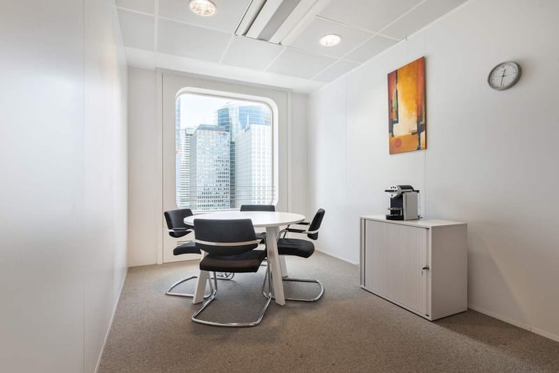 Regus - 5 Place de la Pyramide,Tour Ariane image 7