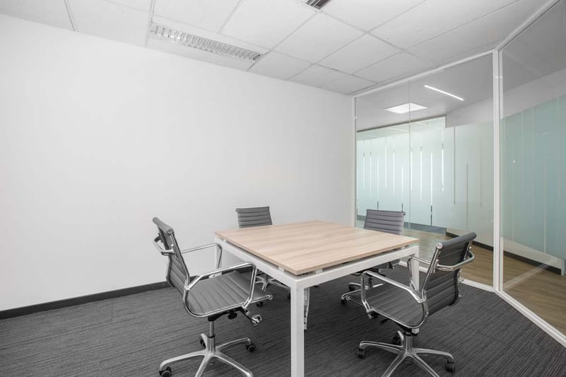 Regus - Level 26, East Tower, World Trade Center,Echelon Square,Echelon Square image 9