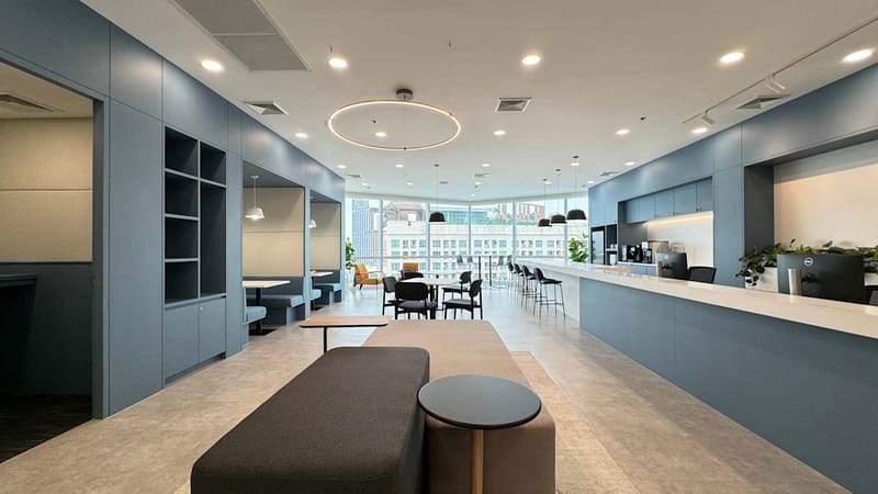 Regus - 1467/8, Phahonyothin Road,  The Rice Tower,12A Floor image 2