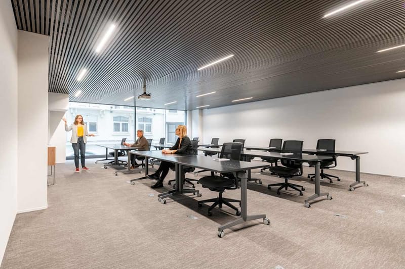 Spaces - Avenue du Boulevard 21,1st floor image 7